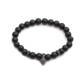 Set de pulsera de cuentas negras mates con dije de escudo pavonado sobre fondo blanco - Negro Circonita Negra
