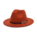 Chapeau fedora élégant en laine rouge rouille avec large bord et boucle dorée - M (56-58cm) / Couleur caramel