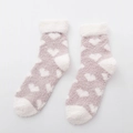 Morbidi calzini in pile corallo rosa con motivi a cuore bianco e consistenza soffice - Taglia unica / Cuore Cachi