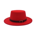 Cappello di feltro rosso a tesa larga con cinturino nero e fibbia dorata vintage - M (56-58cm) / Rosso