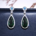 Luxe druppelvormige oorbellen met smaragdgroene zirkoon en witte diamanten halo-effect - Groen