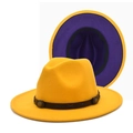 Dettaglio cappello in lana gialla con interno tesa viola e fascia in pelle decorata - M (56-58cm) / Giallo Patchwork Viola