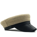 Dettaglio del tessuto in lana kaki e visiera in pelle nera su un cappello scozzese - M (56-58cm) / Cachi