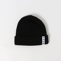 Classic black ribbed knit beanie with white fabric label featuring APER lettering - Kids (48-54CM) / Black