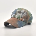 Dettaglio del tessuto del cappello tie-dye e cuciture rinforzate a sei pannelli - M (56-58cm) / Tie-Dye Caffè e Blu Coda di Cavallo