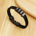 Bracciale in pelle nera intrecciata con quattro anelli metallici personalizzati incisi - 1 Perlina Incisibile + Bracciale Nero