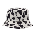 Détail du motif vache noir et blanc sur un chapeau bob en coton au style élégant - M (56-58cm) / Vache