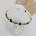 Baroque golden headband with sparkling black and dark green crystals in a luxury finish - Black