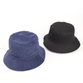 Dettaglio delle texture in velluto a coste e cotone sui cappelli alla pescatora reversibili - M / Stile Reversibile in Velluto a Coste Cima Piatta / Blu navy