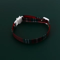 Dettaglio del collare per gatti a quadri rossi e verdi con fibbia in plastica bianca - S(17-32cm) / Cinturino natalizio rosso