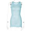Abito in maglia senza maniche celeste con orlo a frange e scollo rotondo - S / Blu