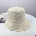 Chapeau bob blanc crème avec texture à franges et large bord pour protection solaire - Ajustable M (56-58cm) / Beige
