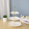 Support à gâteau blanc à trois niveaux en forme de fleur avec poignée dorée - Fleur de cerisier / Tige Dorée à 3 Niveaux / Blanc