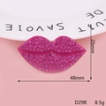 Lippenförmige rosa Kristallbrosche mit 48mm Größe und 8.5g Gewichtsangaben im Detail - Fuchsie Große Lippen (D298)