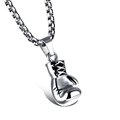 Collana con ciondolo a pugno in acciaio inossidabile argento su sfondo bianco stile punk - Argento Piccolo con Catena di Perle 3*55mm