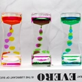 Creatieve vloeibare beweging bubbler dubbele olie zandloper bureau ornament speelgoed geschenk. - Kleine Taille (Gemengde Kleuren)