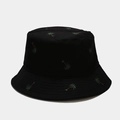 Nahaufnahme der Kokospalmen-Stickerei auf einem schwarzen Anglerhut aus Baumwolle für Damen - M (56-58cm) / Schwarz