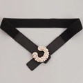 Cintura elastica nera con fibbia a C dorata e strass per abiti eleganti da donna - Nero