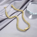Detalle de pulsera de cadena de eslabones dorada con placa rectangular pulida - Cadena de Extensión de 40cm+4,5cm / Collar de Oro