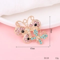 Détail du charm papillon 45x39mm orné de strass roses et bleus étincelants - D118 Grands et petits papillons