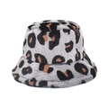 Winter Damen Fischerhut mit Leopardenmuster aus warmem Plüsch in Grau und Schwarzbraun - M (56-58cm) / Grau Leopard