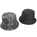Dettaglio del cappello alla pescatora reversibile con stampa paisley e tela nera pura - M (56-58cm) / Nero