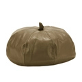 Primer plano detallado de boina de cuero PU verde oliva con costuras y tallo superior - M (56-58cm) / Caqui