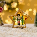 Stella di Natale in legno luminosa con soldato schiaccianoci e luci LED calde - Forma di Stella Stile Mano Alzata