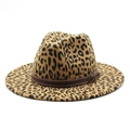 Klassieke fedora vilten hoed met luipaardprint, bruine leren riem en gouden gesp - M (56-58cm) / camel
