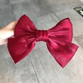 Große burgunderrote Satin-Haarschleife mit seidigem Glanz und elegantem Federclip - Weinrot (Perlmutt)
