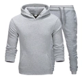 Grauer Herren Freizeit-Trainingsanzug aus Fleece mit Kapuzenpullover und passender Jogginghose - Hellgrau
