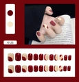 Faux ongles courts carrés bordeaux et blanc crème avec design ondulé bicolore - Style Patchwork Rouge Vin Blanc Lait (R123)