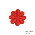 Parche bordado de margarita roja 4x4cm para decoración y reparación de ropa DIY - Termoadhesivo / Con Adhesivo / Rojo