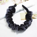 Dark grey velvet pleated headband with a retro high-top design and soft texture - Gray