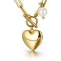 Collar dorado con cierre OT, colgante de corazón y detalle de perla de diseño elegante - Collar Dorado (KN113613-Z)