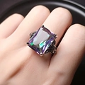 Regenbogen-Topas-Ring mit großem Rechteckstein und graviertem Band im Vintage-Stil - Einstellbar Offen / Regenbogen