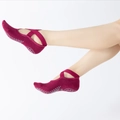 Calze da yoga rosa scuro con cinghie elastiche incrociate e suola antiscivolo - Taglia unica / Borgogna