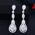 Boucles d'oreilles pendantes en argent avec zircone AAA et design de gouttes multicouches - Argenté