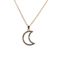 Collier doré avec pendentif lune orné de zircons cubiques aux couleurs de l'arc-en-ciel - Lune 1 Chaîne O