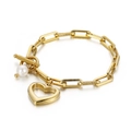 Goldenes Gliederketten-Armband mit Herzanhänger, weißer Perle und OT-Verschluss - Goldenes Armband (KB138407-Z)