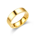 Anello minimalista in acciaio al titanio dorato 6mm con finitura lucida su sfondo bianco - US 5 / Oro