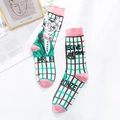 Rosa und grün karierte Baumwollsocken mit einer Katze im grünen Anzug Design - Einheitsgröße / Grün Kariert Tier (Gentleman Katze)