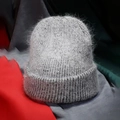 Gorro de piel de conejo de angora de doble capa en gris claro jaspeado para invierno - M (56-58cm) / Gris