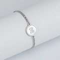 Bracelet en acier argenté avec pendentif rond en nacre blanche et lettre E - Lettre E / Acier