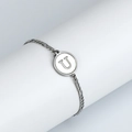 Bracelet Figaro en acier inoxydable argenté avec pendentif lettre U et nacre blanche - Lettre U / Acier