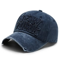 Casquette baseball bleu foncé délavée avec applique 3D New York et bordure effilochée - Réglable / Bleu