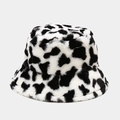 Dettaglio cappello alla pescatora con stampa mucca bianca e nera e morbida pelliccia eco - M (56-58cm) / Stampa Muccata Piccola Nero