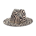 Detailed view of the zebra print fedora hat with a delicate gold metal band decoration - M (56-58cm) / Beige (Black-White Zebra)