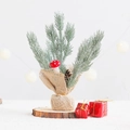 Mini albero di Natale in aghi di pino con funghi rossi e base in tela di sacco - Stile Fungo Rosso e Pigna