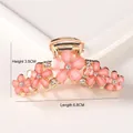Roze kristallen bloem haarklem met gouden legering, lengte 6,8 cm voor dameskapsels - Lichtroze
